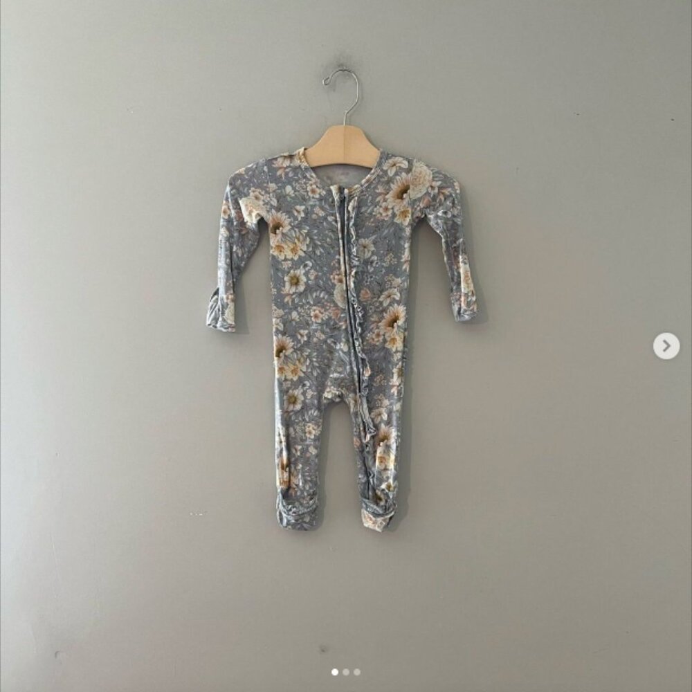 ADD ON FOR $25 Gigi and Max Bamboo Zippy 18M H&M Jamie‎ Kay